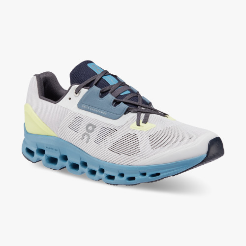 On Running Cloud Shoes Men's Cloudstratus-Frost | Niagara