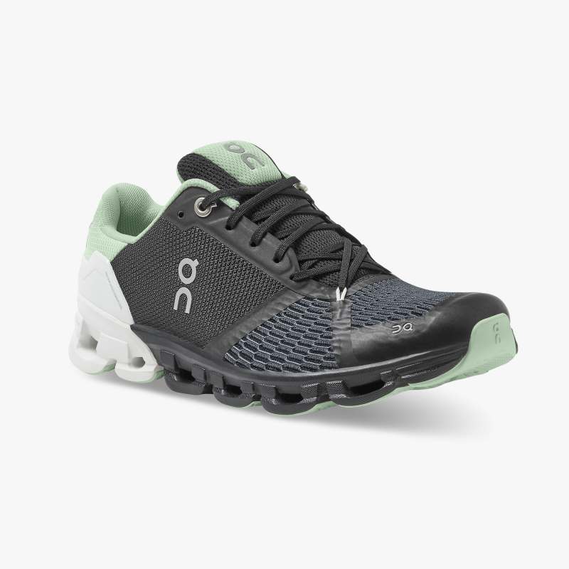 On Running Cloud Shoes Men's Cloudflyer-Black | White - Click Image to Close